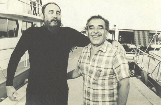 Fidel e o amigo Gabriel García Márquez, em 1983, em Cayo Piedra |