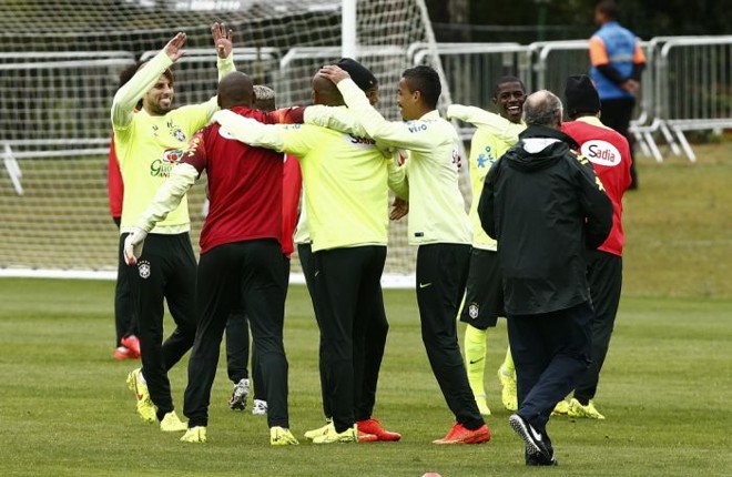 Apesar da humilhação na semifinal, o clima era de descontração nesta sexta-feira no último treino da seleção na Copa | 