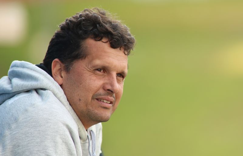 Paraná, de Claudinei Oliveira, precisa reagir na Segundona | Giuliano Gomes / Gazeta do Povo