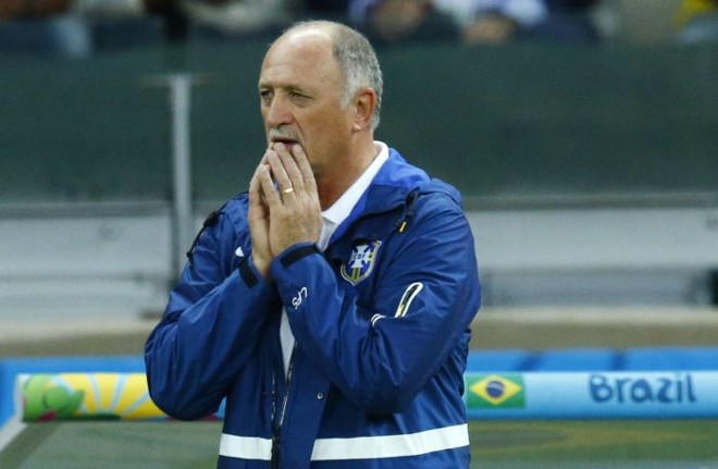 2014  Tragédia da Pampulha:Na semifinal da Copa de 2014, no Mineirão, Felipão comandou o Brasil que entrou mal escalado e mal convocado e tomou uma goleada histórica da Alemanha: 7 a 1. Três recordes negativos foram quebrados: maior derrota da história da seleção brasileira, maior derrota de um time da casa em uma Copa do Mundo e maior derrota de um semifinalista em Copa do Mundo. | 