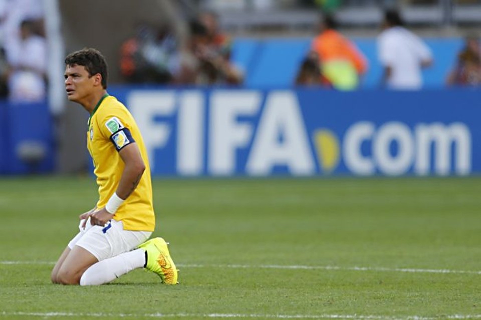 Thiago Silva foi um dos melhores do Brasil contra o Chile, em jogo extremamente nervoso | Albari Rosa / Gazeta do Povo