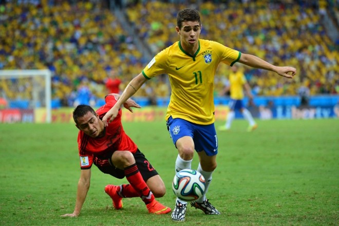 Oscar: estreou bem, foi brioso na derrota e tem cartaz na Europa, apesar da Copa sofrível. | 