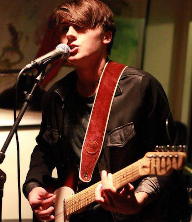 Indio Falconey Downey, filho do ator Robert Downey Jr. | Reprodução / Facebook