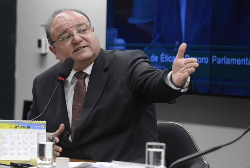Deputado Cândido Vacarezza em depoimento ao Conselho de Ética da Câmara Federal | Valter Campanato/Agência Brasil