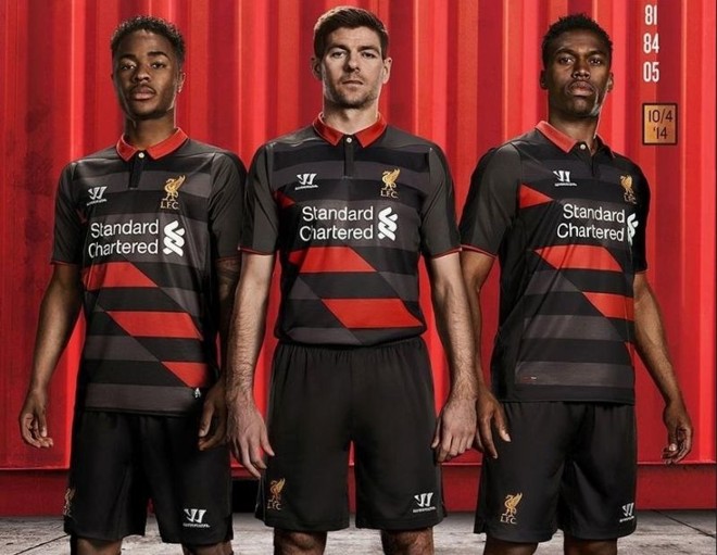 Warriors continua com os uniformes polêmicos no Liverpool para a próxima temporada | 