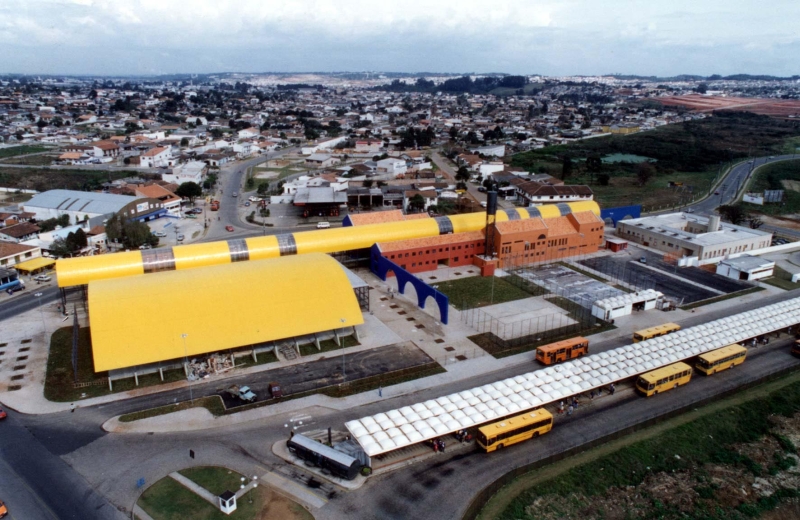 Rua da Cidadania de Curitiba: projeto do governo é instalar centrais de serviços semelhantes às da prefeitura | Divulgação