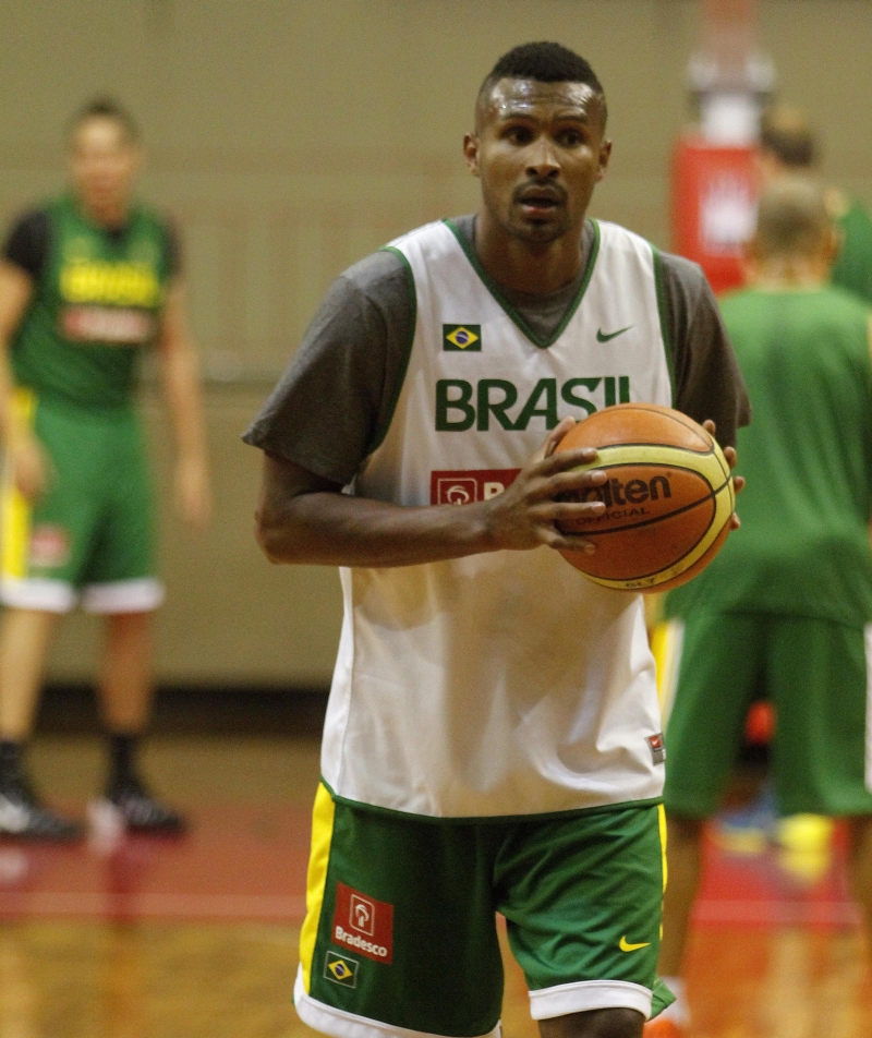 O ala-armador Leandrinho está sem clube na NBA | Reginaldo Castro/ Folhapress