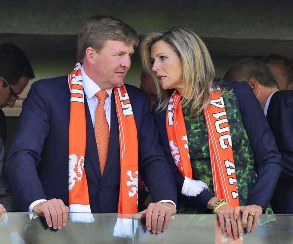 Willem e Máxima durante a partida entre Holanda e Austrália, em Porto Alegre | EFE