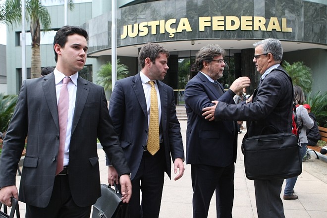 Advogados de defesa de Alberto Youssef e Paulo Costa estiveram na audiência dos processos da Operação Lava Jato, que ocorreram na Justiça Federal em Curitiba |