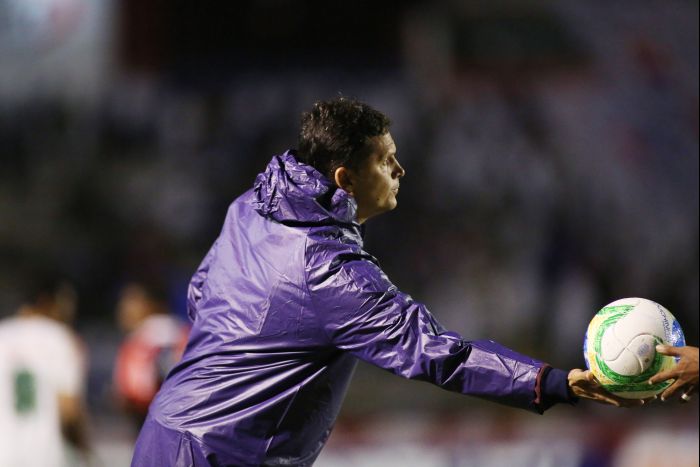 Para Claudinei Oliveira, sem jogo-treino com o Coxa o planejamento do Paraná para o retorno à Série B ficou debilitado | Giuliano Gomes / Gazeta do Povo