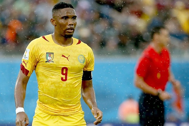 Samuel Eto´o:o camaronês tem 33 anos e saiu recentemente do Chelsea, onde não tinha um bom relacionamento com o técnico José Mourinho. Na Copa, sofreu com uma lesão, pouco atuando. Tem como ponto forte o excelente faro de gol de quem foi artilheiro na maioria dos times por que passou. |