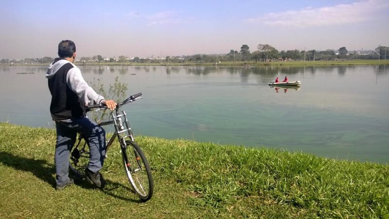 Homem com perna esquerda amputada está desaparecido em lagoa há um dia | Aniele Nascimento/ Agência de Notícias Gazeta do Povo