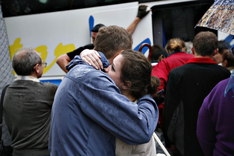 Moradores de Donetsk deixam a Ucrânia para ir à Rússia | Maxim Zmeyev/Reuters