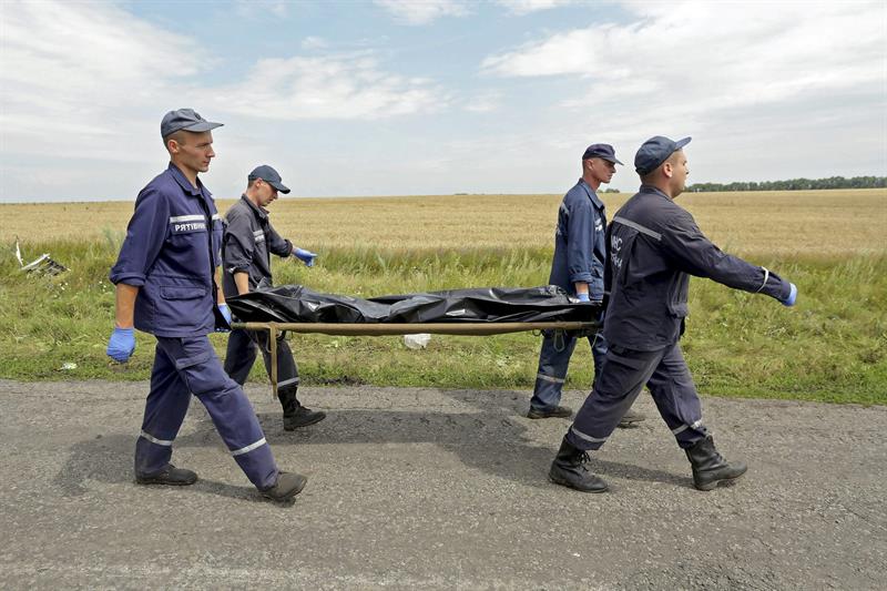 Equipes de emergência da Ucrânia já encontraram 186 corpos até a manhã deste sábado | EFE/EPA/ANASTASIA VLASOVA