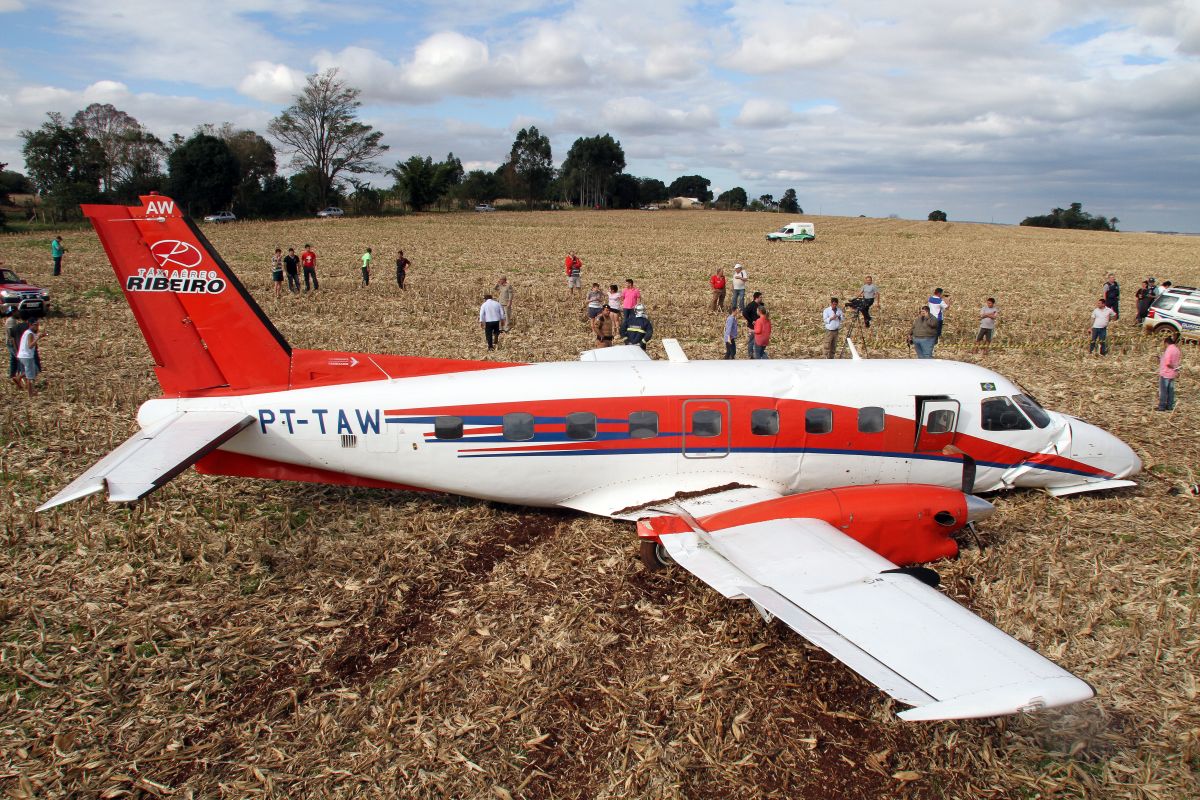 A aeronave saiu da Estância Hércules um aeródromo particular de Foz do Iguaçu e seguiria para o Aeroporto Bacacheri, em Curitiba | Christian Rizzi / Agência de Noticias Gazeta do Povo