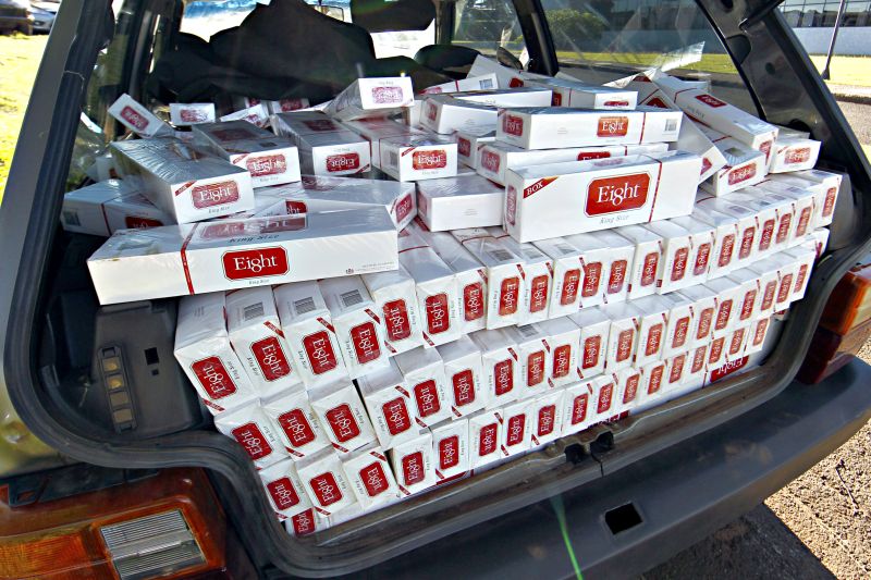 O cigarro é um dos principais produtos contrabandeados na fronteira com o Paraguai | Albari Rosa/ Gazeta do Povo