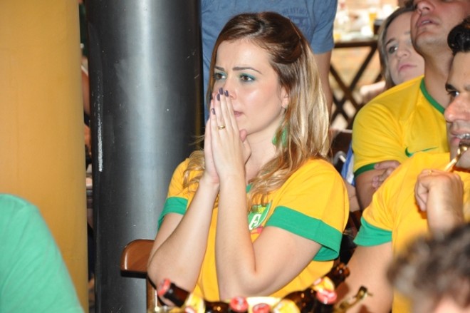 Tomara que o sufoco de Juliana Blanski, proprietária da cervejaria Devassa, no jogo contra o Chile não se repita hoje diante da Colômbia |