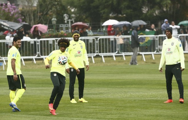 Apesar da humilhação na semifinal, o clima era de descontração nesta sexta-feira no último treino da seleção na Copa | 