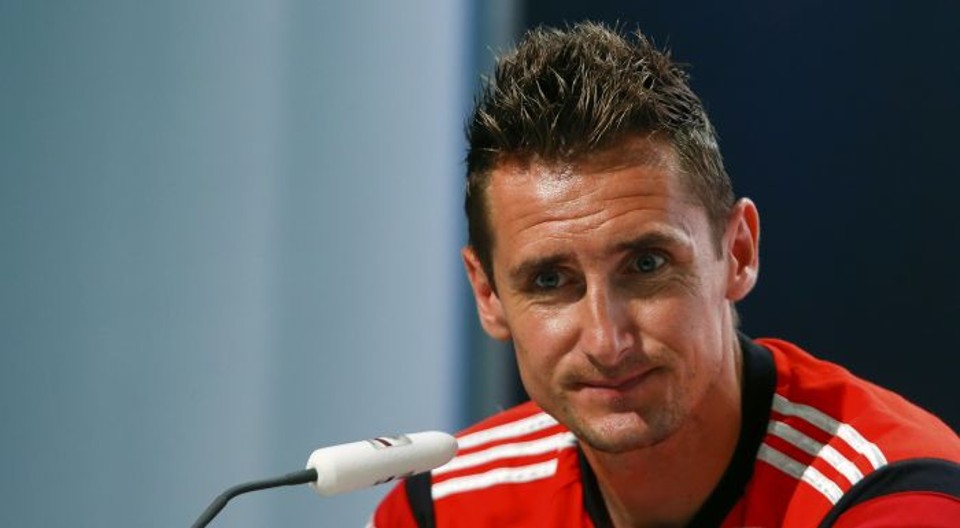 Klose diz que o recorde de gols dele não vai valer nada se a Alemanha perder a final para a Argentina | REUTERS / Arnd Wiegmann