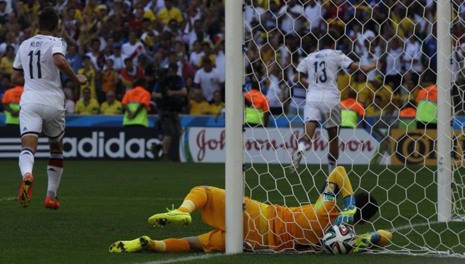 Hummels sai comemorando o primeiro gol da Alemanha | Hugo Harada / Gazeta do Povo