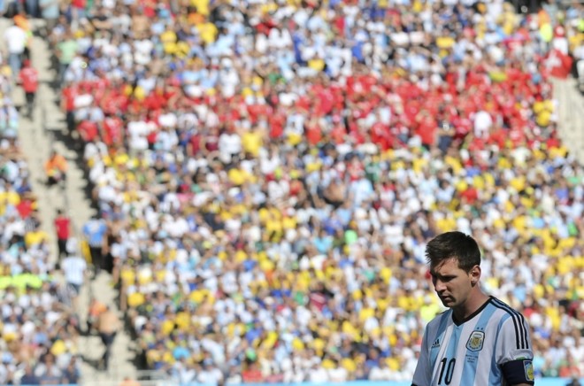 Lionel Messi durante partida contra a Suíça no Itaquerão |