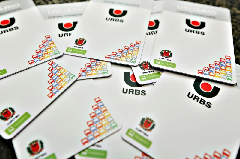 Terminais do Cabral e Santa Felicidade já emitem o cartão | Giuliano Gomes/ Gazeta do Povo