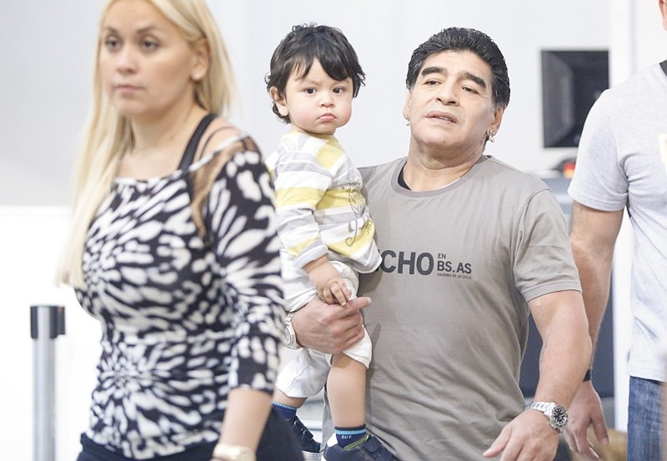 Maradona analisou a derrota brasileira: "não entrou em campo" | Hugo Harada / Gazeta do Povo