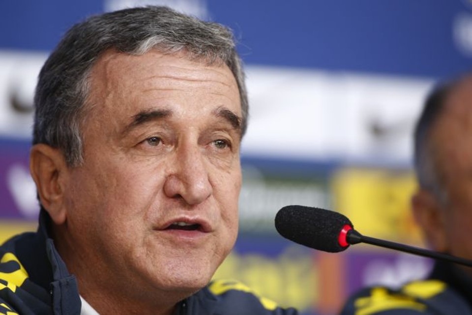 Parreira diz que não planejava tornar pública a carta da torcedora | Hugo Harada / Gazeta do Povo