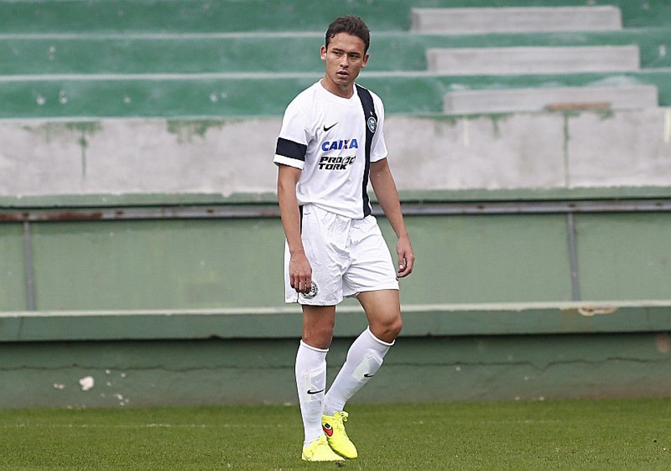 Keirrison agora tem vínculo até 2017 com o Coritiba | Felipe Rosa / Gazeta do Povo