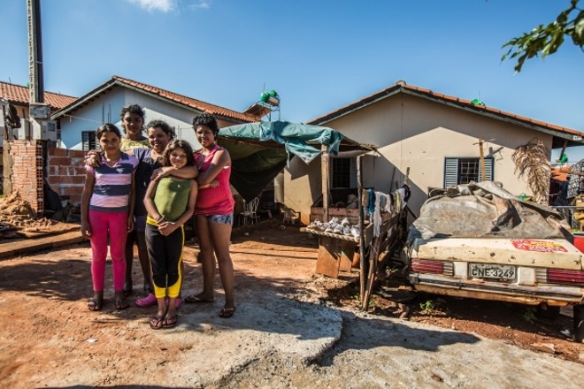 A casa nova de Cleusa e família no Conjunto Vista Bela |