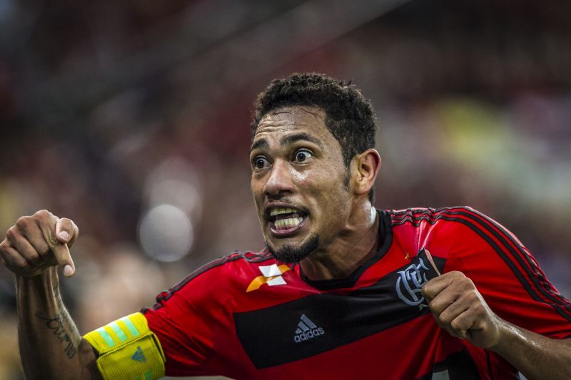 O atacante Hernane se consagrou o maior artilheiro do novo Maracanã na final da Copa do Brasil, em vitória do Flamengo sobre o Atlético | Marcelo Andrade