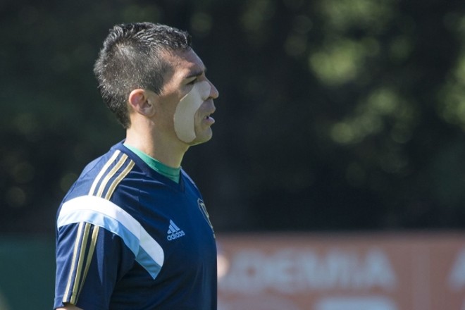 Lúcio está confirmado para o duelo Paca­embu | 
