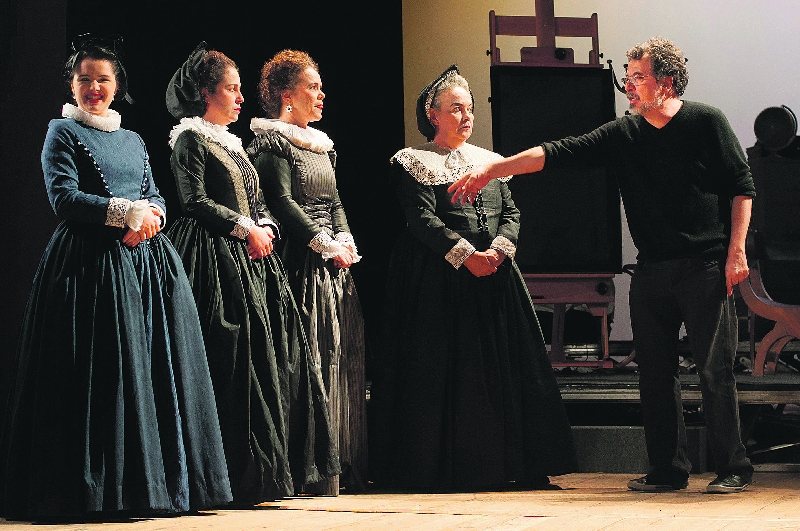 Para discutir o papel da imprensa, Jorge Furtado encena O Mercado de Notícias, do dramaturgo Ben Jonson | Fabio Rebelo/Divulgação