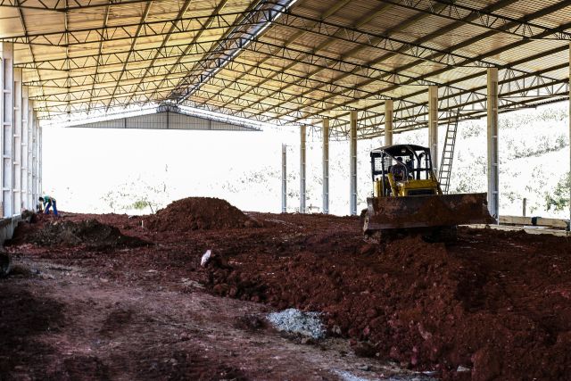 Barracão em construção, máquinas e computadores vão custar R$ 5 milhões | Fotos: Josua© Teixeira/gazeta Do Povo