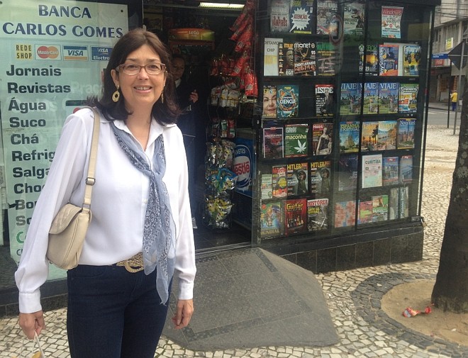 Carla Winnekes contou que vai comprar um cartão para deixar de reserva em casa para a família, para o caso de alguma eventualidade |