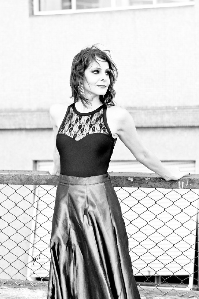 Paulista Blubell dá toques de jazz ao repertório de Caymmi, que completaria 100 anos em 2014 |