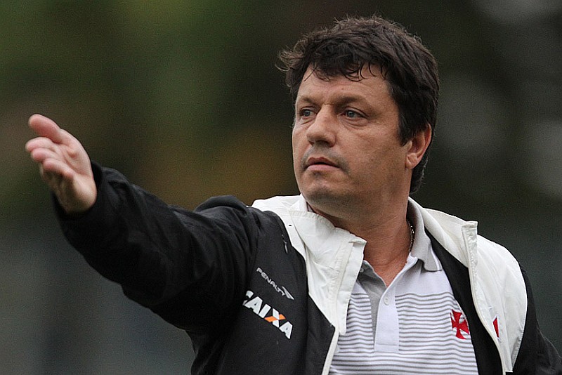 Adílson Batista não resistiu no Vasco após os 5 a 0 sofridos diante do Avaí | Marcelo Sadio / vasco.com.br