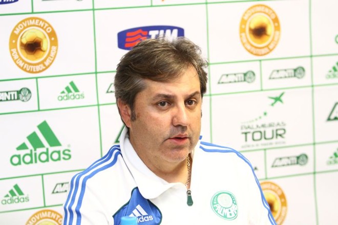 Gilson Kleina não chegou à quarta rodada no comando do Palmeiras. A demissão veio depois da derrota para o Sampaio Corrêa na Copa do Brasil | 