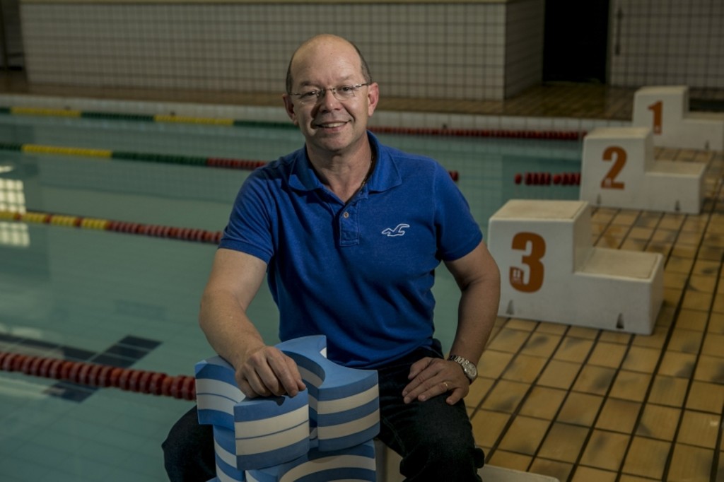 Marcelo Carneiro, técnico  de natação da Fundação Nadar :  O esporte muda a vida da família toda. Há um cronograma a ser cumprido, hábitos de saúde, higiene, rotina de sono, e tudo isso aprimora o senso de responsa­­bilidade