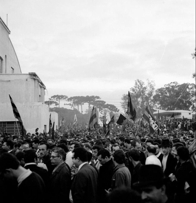 A torcida do Rubro-Negro em jogo em 1968 |