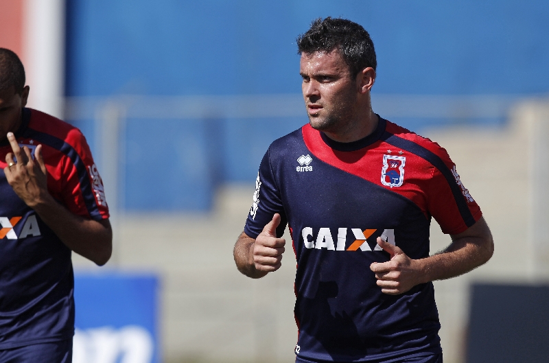 Giancarlo aguarda pagamento hoje para ficar mais tranquilo | Antônio More/ Gazeta do Povo