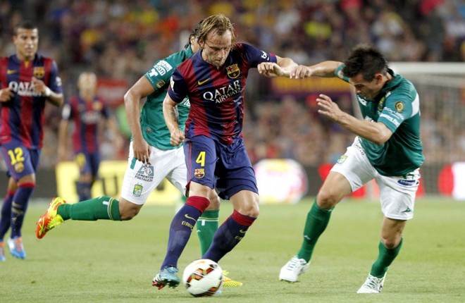 O croata Ivan Rakitic também defendeu o Barcelona no Troféu Joan Gamper | 