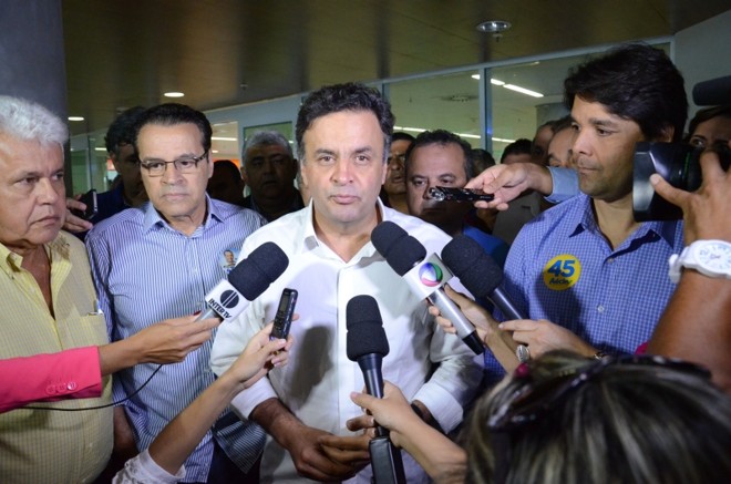 Aécio recebeu de Campos mensagem do Dia dos Pais |