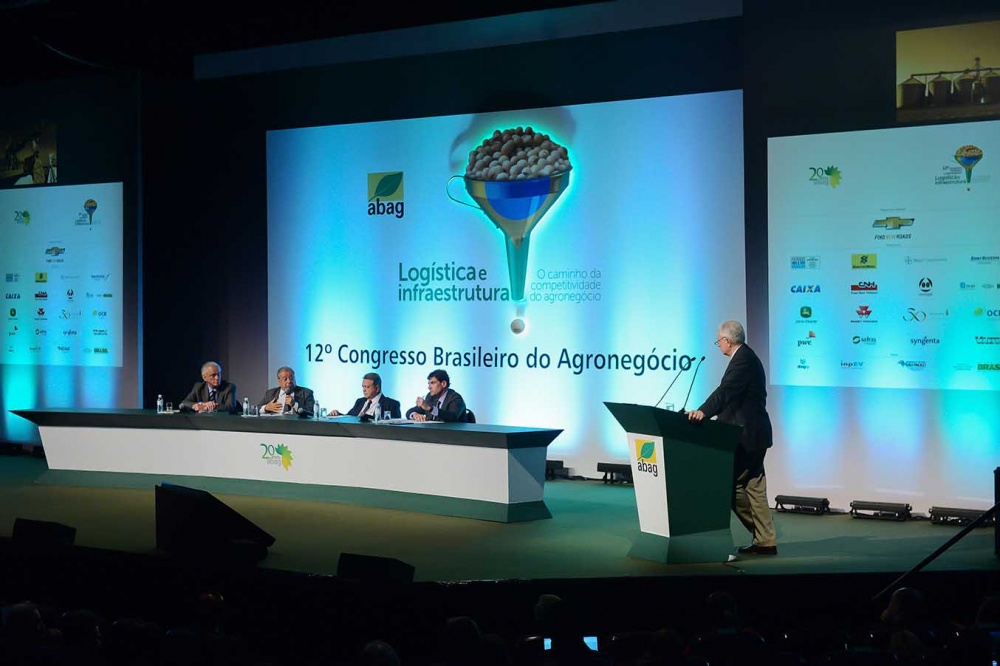 Congresso Brasileiro do Agronegócio reunirá representes do setor produtivo, especialistas e abrirá espaço para propostas de presidenciáveis ao setor. Ano passado, o assunto foi logística. | Divulgaa§a£o / Abag
