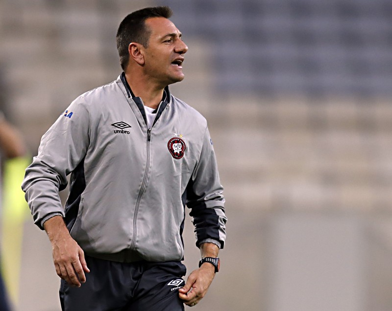 Doriva, técnico do Atlético | Albari Rosa / Gazeta do Povo