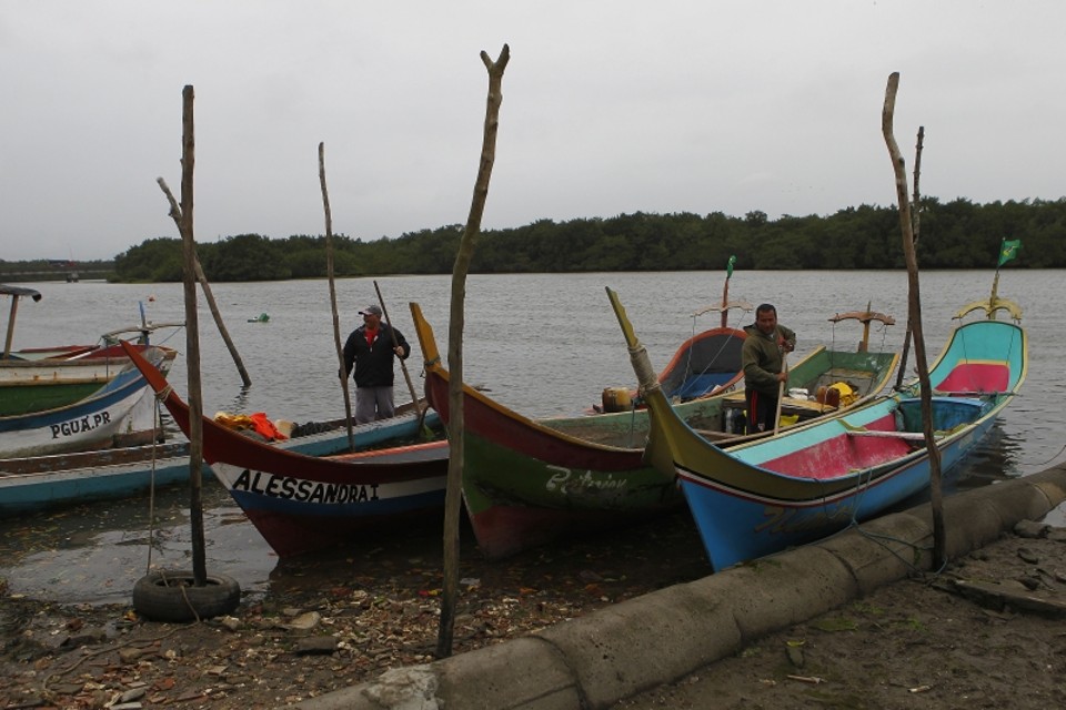 Ministério Público descobriu que acusados desviaram R$ 354 mil dos pescadores | Jonathan Campos/ Gazeta do Povo