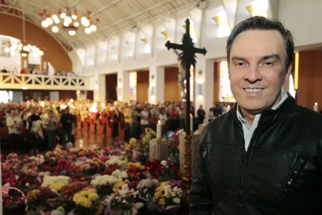 Kleina: ação do padre merece