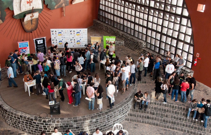 Fãs de quadrinhos durante a última edição da Gibicon, em 2012 | Coletivo.50/Divulgação