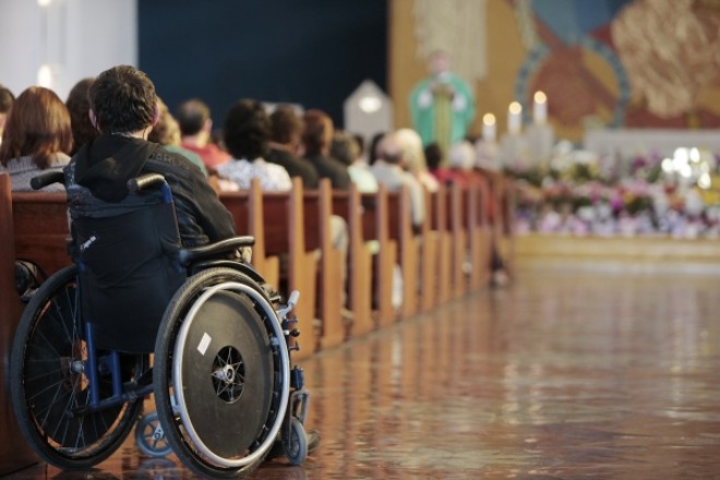 Quarta é dia de novena: horários e serviços rigorosos para fiéis |