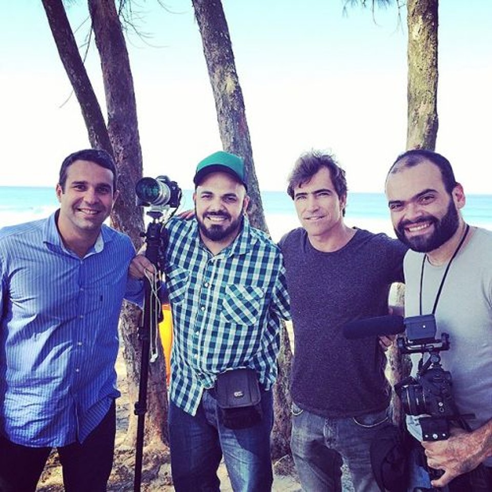Carlos Percol, Marcelo Lyra, o surfista Carlos Burle (que não estava no voo) e Alexandre Severo | Reprodução/Instagram